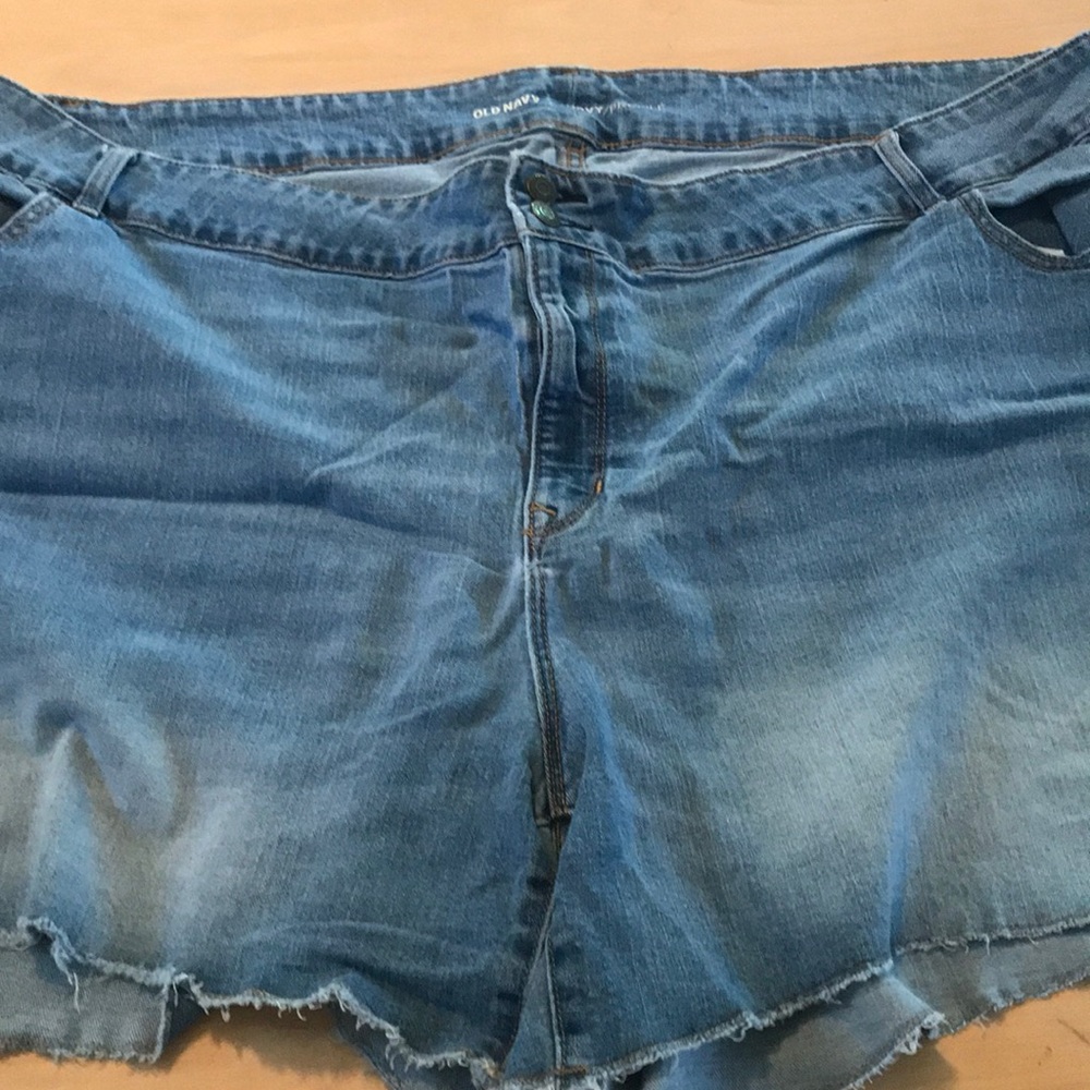 Old Navy Plus 30 Jean shorts.